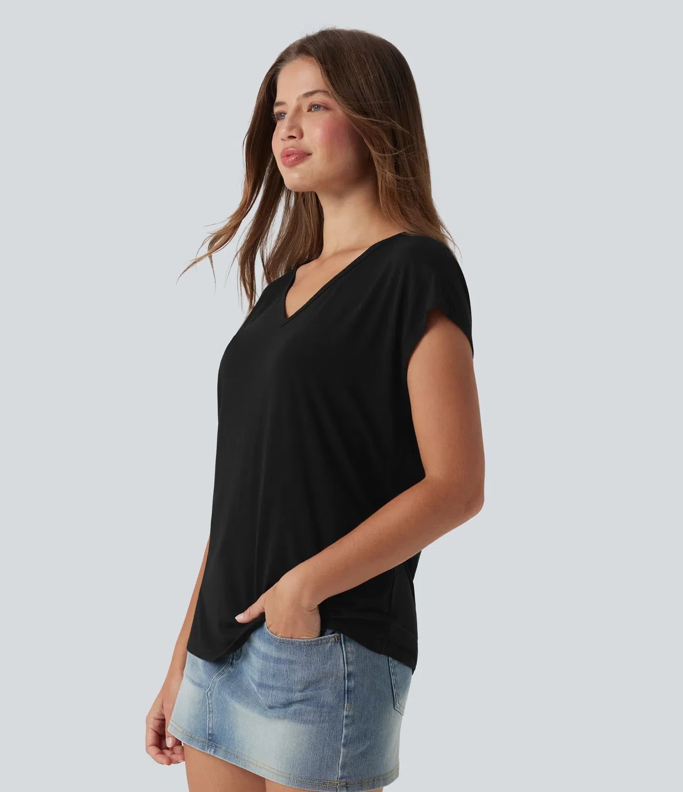 Haurelle Flex™ – Essential V-Neck Shirt
