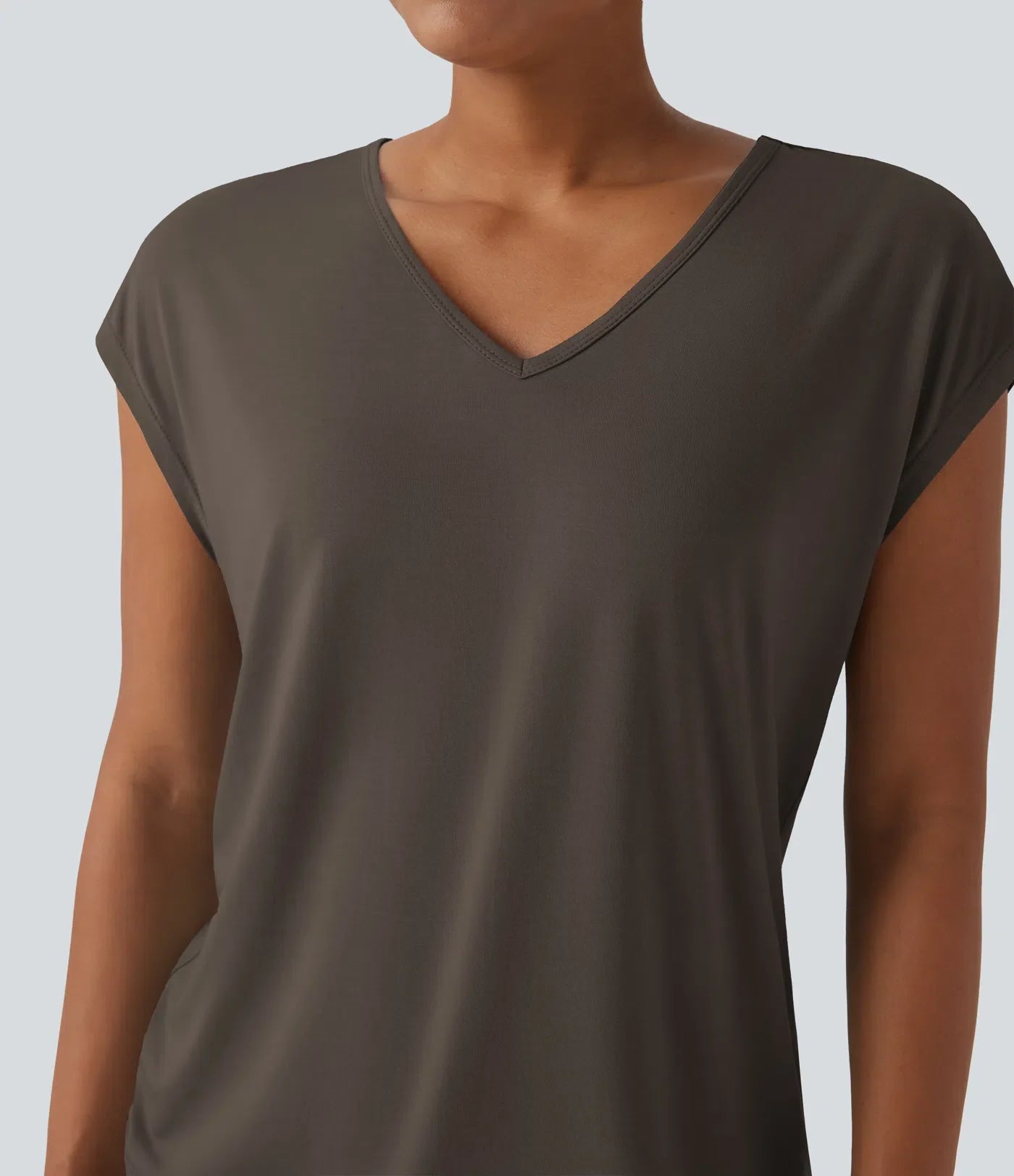 Haurelle Flex™ – Essential V-Neck Shirt