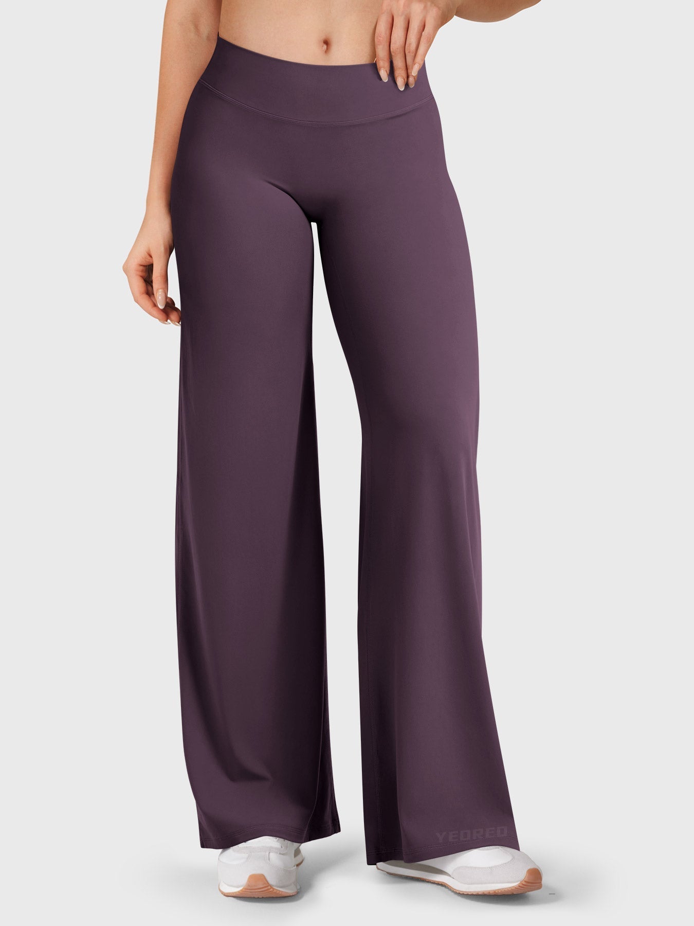 Haurelle Xevia™ – Low Rise Straight Leg Leggings