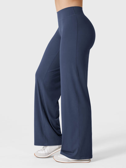 Haurelle Xevia™ – Low Rise Straight Leg Leggings