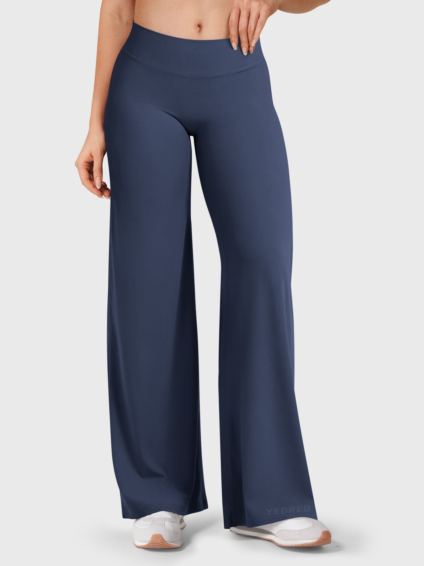 Haurelle Xevia™ – Low Rise Straight Leg Leggings