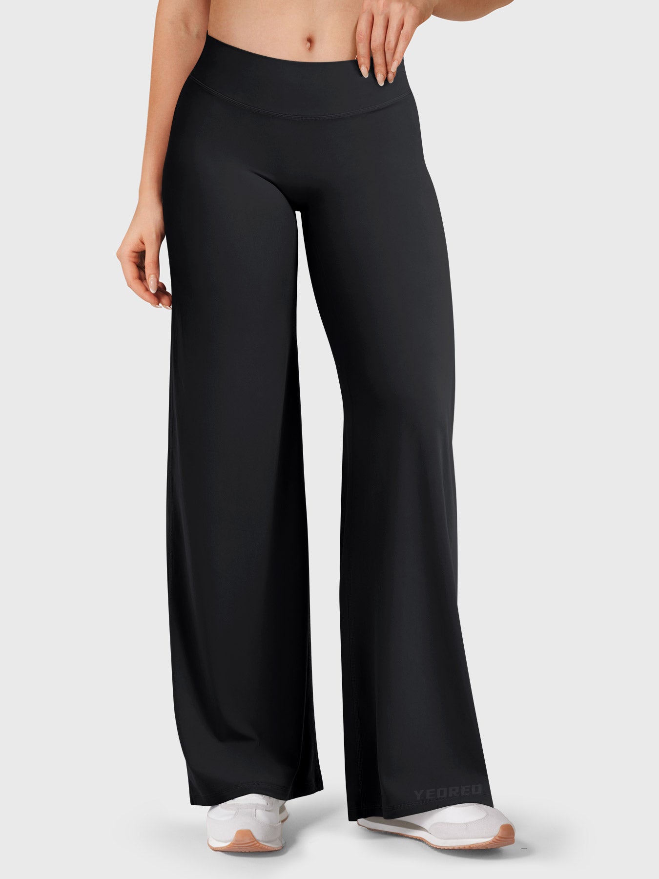 Haurelle Xevia™ – Low Rise Straight Leg Leggings